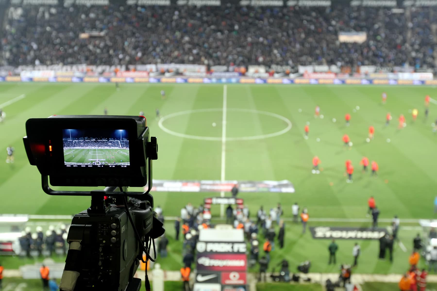 Видеокамеры для футбольных трансляций